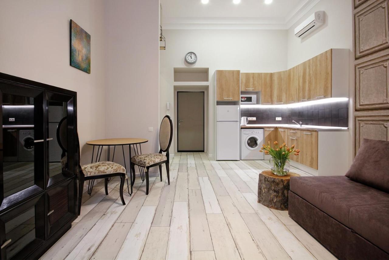 D5 Apartments オデッサ エクステリア 写真