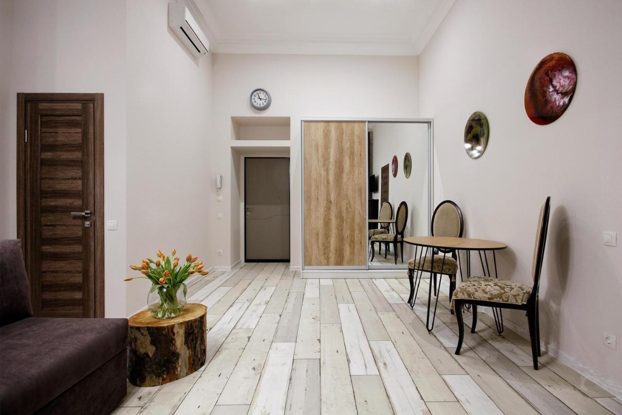 D5 Apartments オデッサ エクステリア 写真